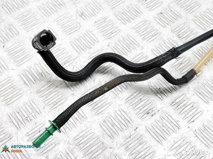 Трубка топливная Ford Fiesta 5 2004