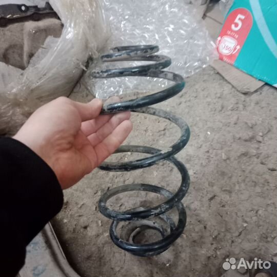 Пружина подвески Opel astra-h