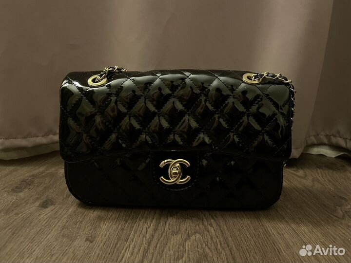 Сумка женская chanel лакированная