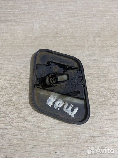 Крышка омывателя фар праая ниссан кашкай j10