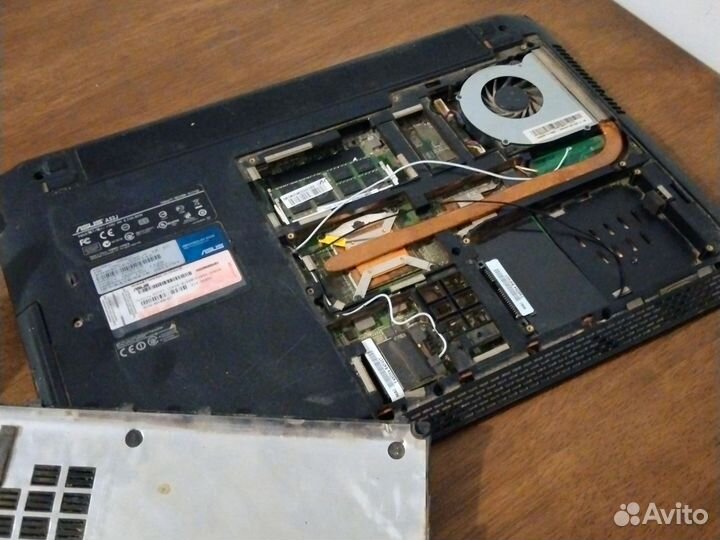 Ноутбук Asus a52j на запчасти