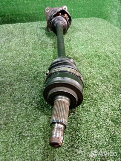 Привод передний левый Suzuki Escudo / Grand Vitara