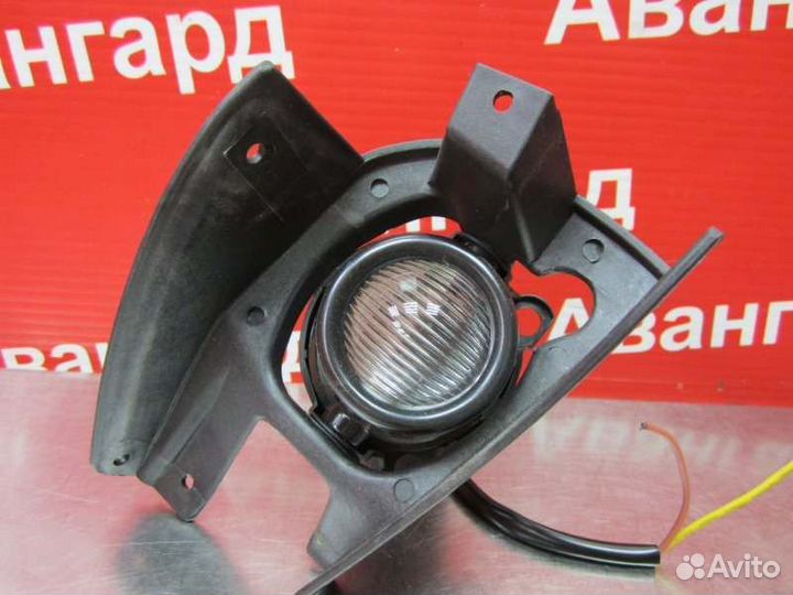 Противотуманная фара правая Mazda 6 GG 02-05