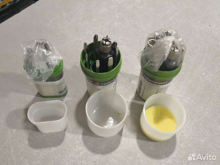 Отвертка цанговая со вставками Дело Техники 18 пр