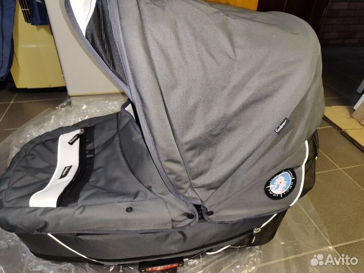 Коляска Emmaljunga city cross