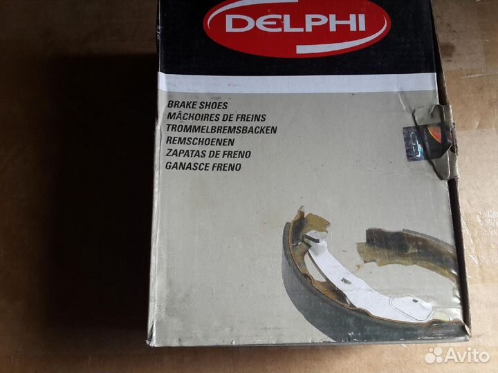 Тормозные колодки Delphi LS1920