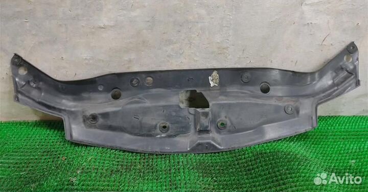 Накладка замка капота Honda Civic 5D (FN) 2010