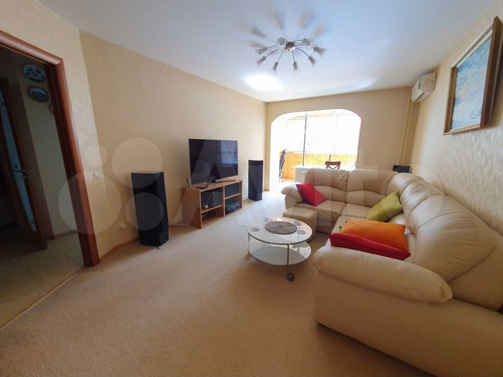 3-к. квартира, 87,6 м², 7/10 эт.