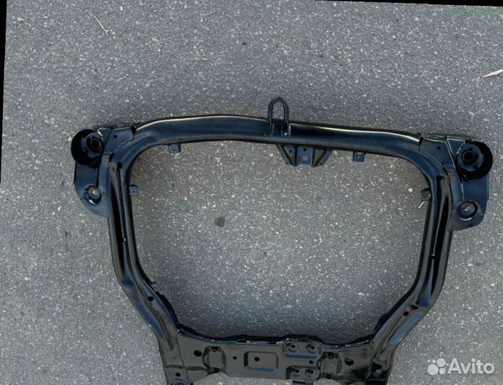 Подрамник передний Hyundai i30 (Арт.46700)