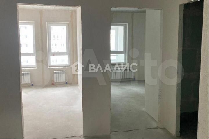 3-к. квартира, 80 м², 1/17 эт.
