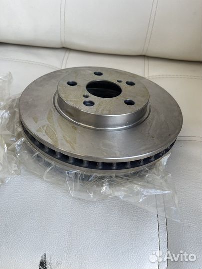 Тормозной диск TRW передние Toyota