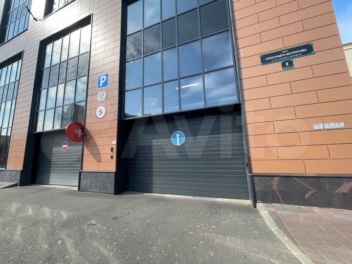 Машиноместо, 13 м²