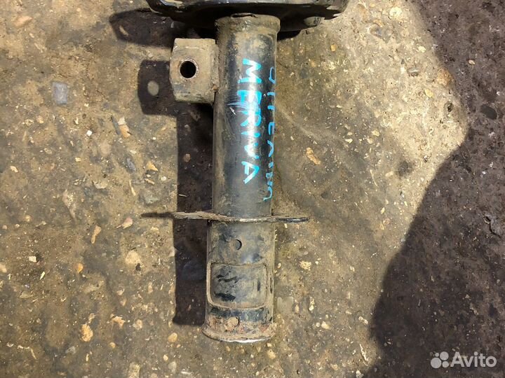 Амортизатор водительский Opel Meriva A