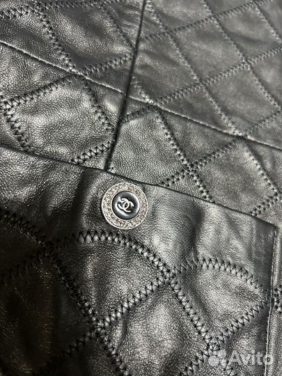 Жилет кожаный женский Chanel