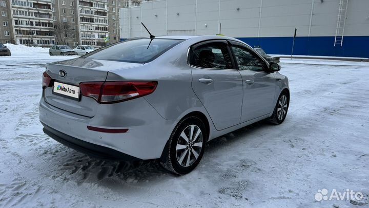 Kia Rio 1.6 AT, 2015, 130 000 км