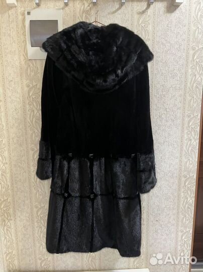 Шуба норковая с капюшоном 42 44