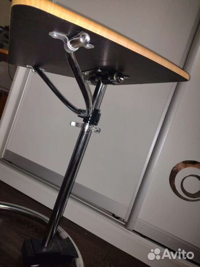 Столик для ноутбука