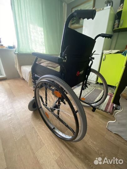 Коляска инвалидная
