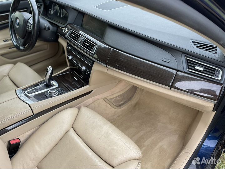 Разбор BMW F01 F02 740d n57