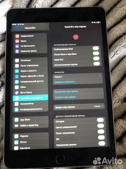iPad mini 4