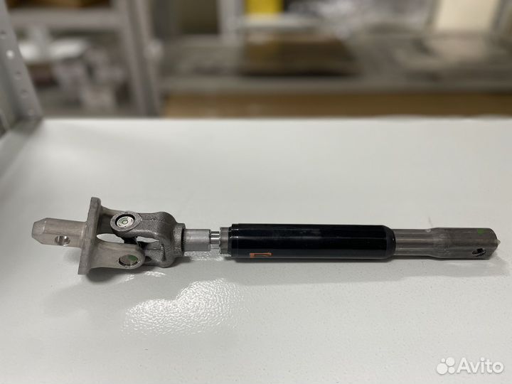 Вал рулевой колонки Cadillac Escalade 2007-2020