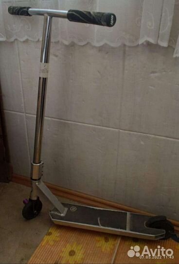 Трюковой самокат hipe h4