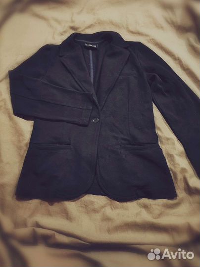 Пиджак трикотажный синий 146