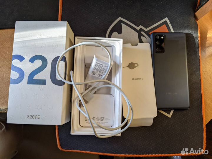 Samsung Galaxy S20 FE, 6/128 ГБ