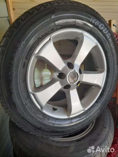 Yokohama Ice Guard 5 IG50 A 255/65 R16