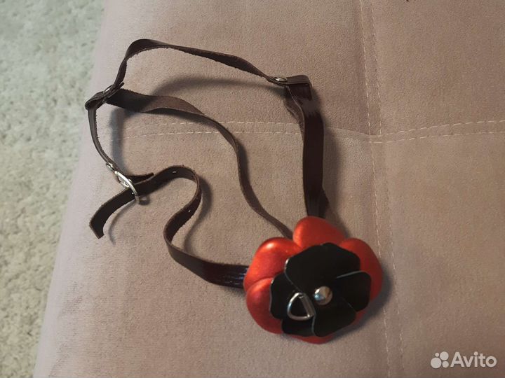 Шлейка для маленькой собаки с поводком