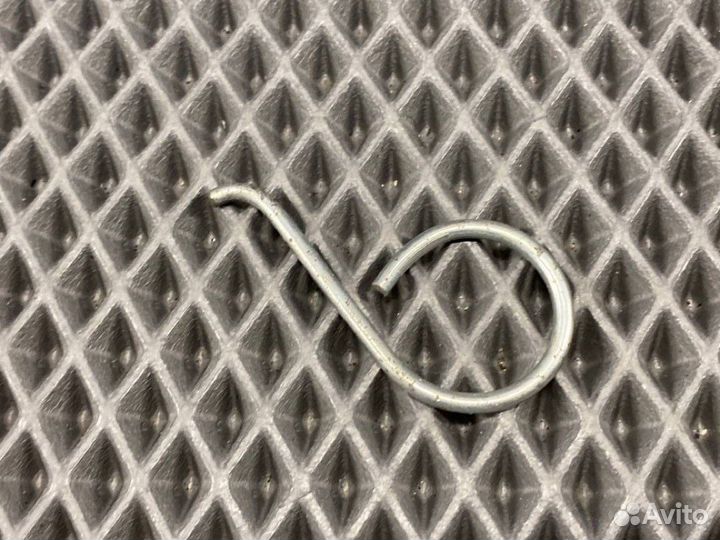 Съемник колпачка Audi Allroad C5 BES 2003