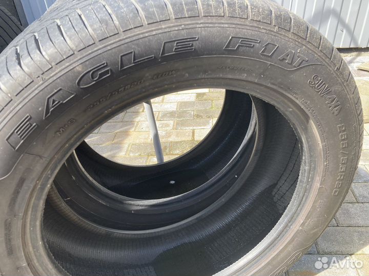 Goodyear Eagle F1 AT 255/55 R20