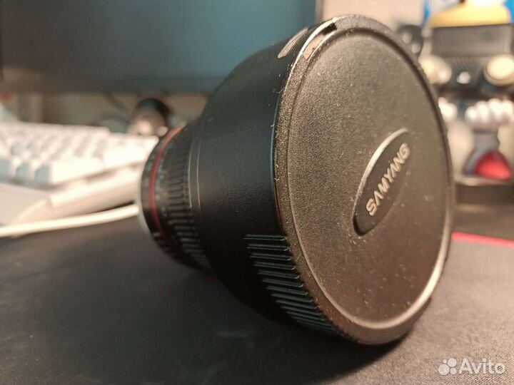 Объектив Samyang 8mm f 3.5 Fish-Eye CS II