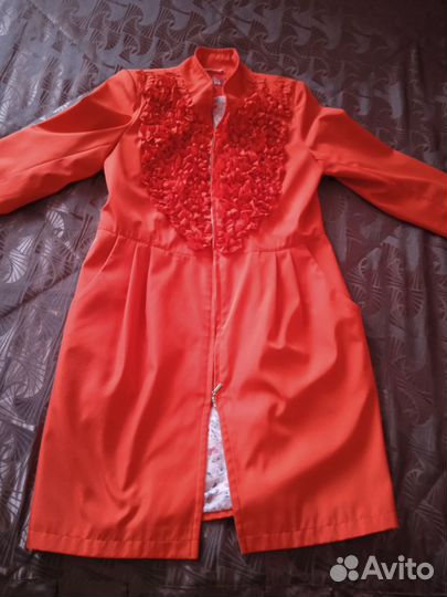 Плащ женский