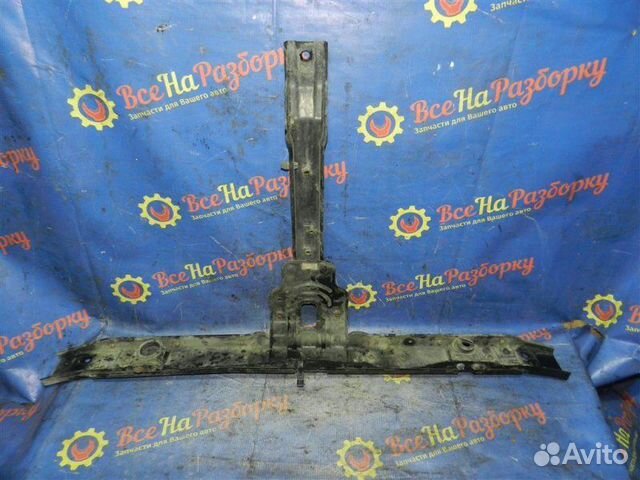 Рамка радиатора Hyundai Trajet 2.0