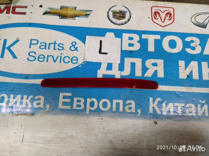 Катафот бампера левый Volkswagen Touareg 7L 03-10