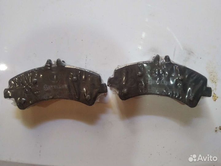 Тормозные колодки mercedes sprinter задние