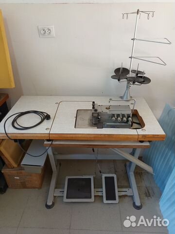 Оверлог Текстима Textima 8515. Петлители