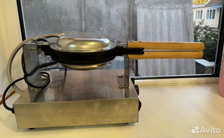 Вафельница