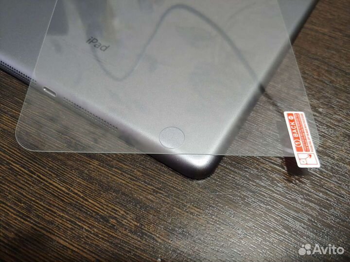 Защитное стекло iPad mini