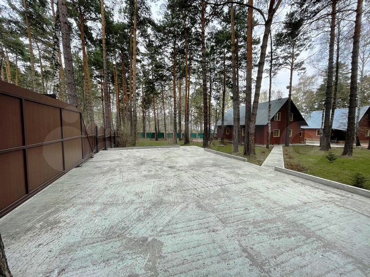 Коттедж 188,2 м² на участке 36 сот.