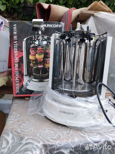 Электро шашлычница новая