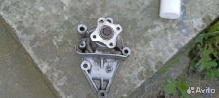 Водяная помпа hyundai accent