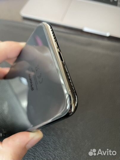 iPhone X, 64 ГБ