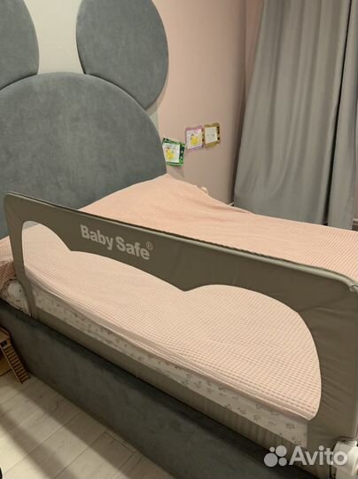 Бортик на кровать