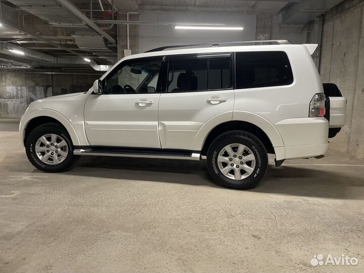 Mitsubishi Pajero 3.0 AT, 2011, 110 300 км
