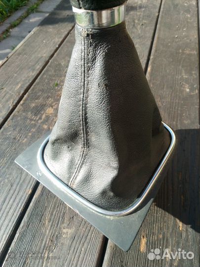 Чехол кулисы Фольксваген Джетта 6