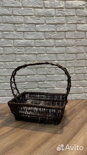 Корзина плетеная для подарков