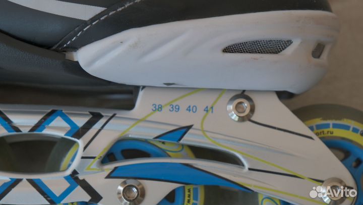 Роликовые коньки