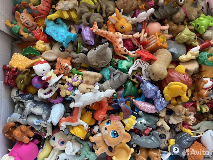 Игрушки из киндера